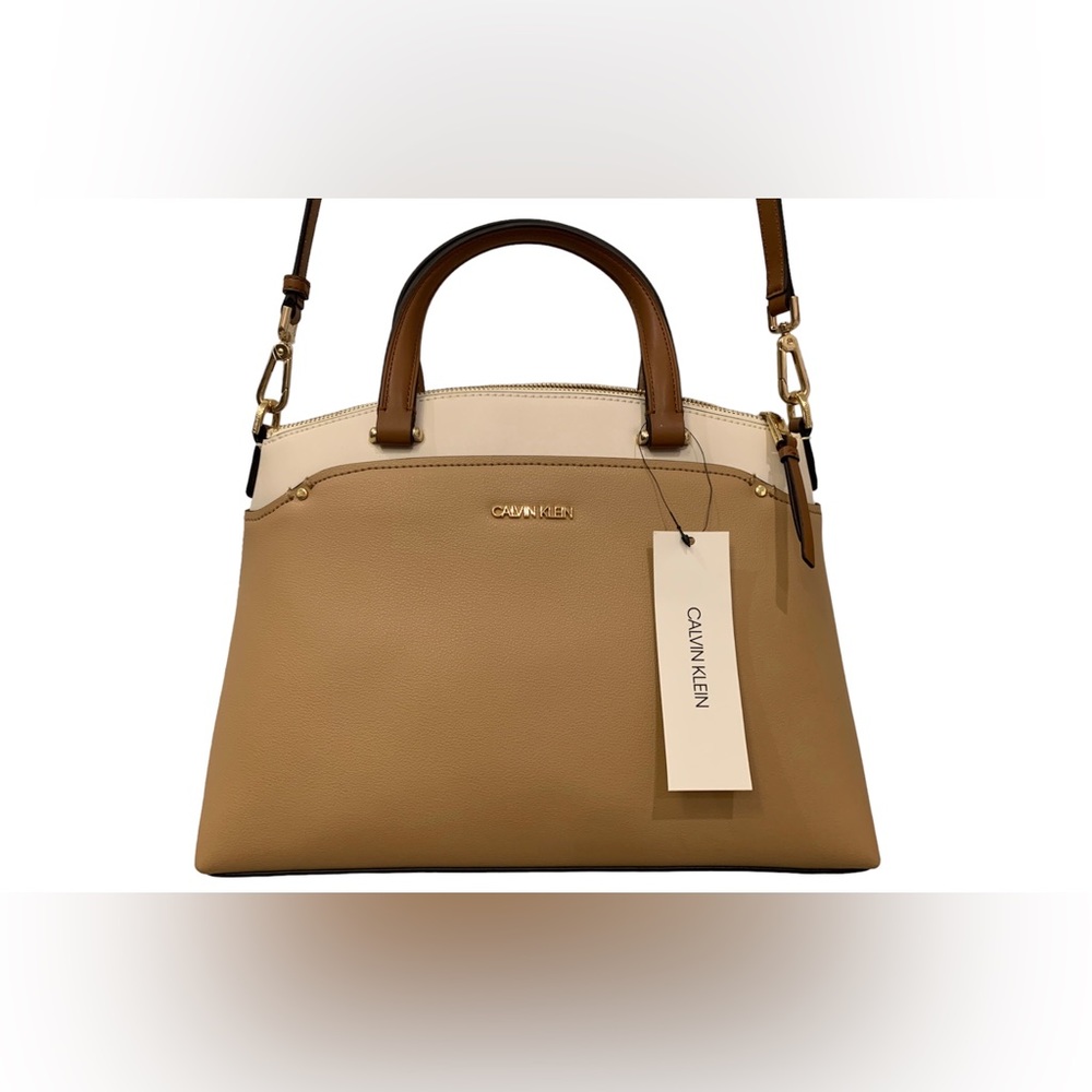 NWT - Calvin Klein Women’s Leather Dome Shoulder/Handbag